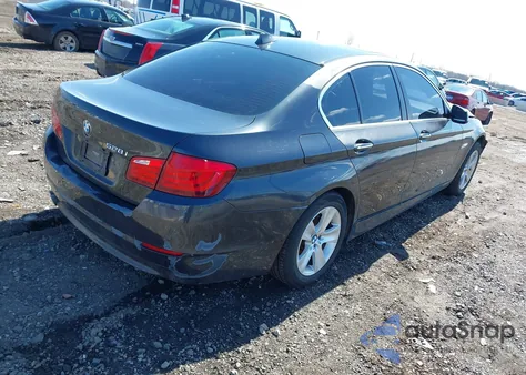 2012 BMW 528I xDrive z USA, uszkodzony, nr VIN WBAXH5C58CDW03798